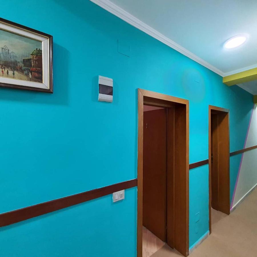Quick Stop Hotel Tirana Bagian luar foto