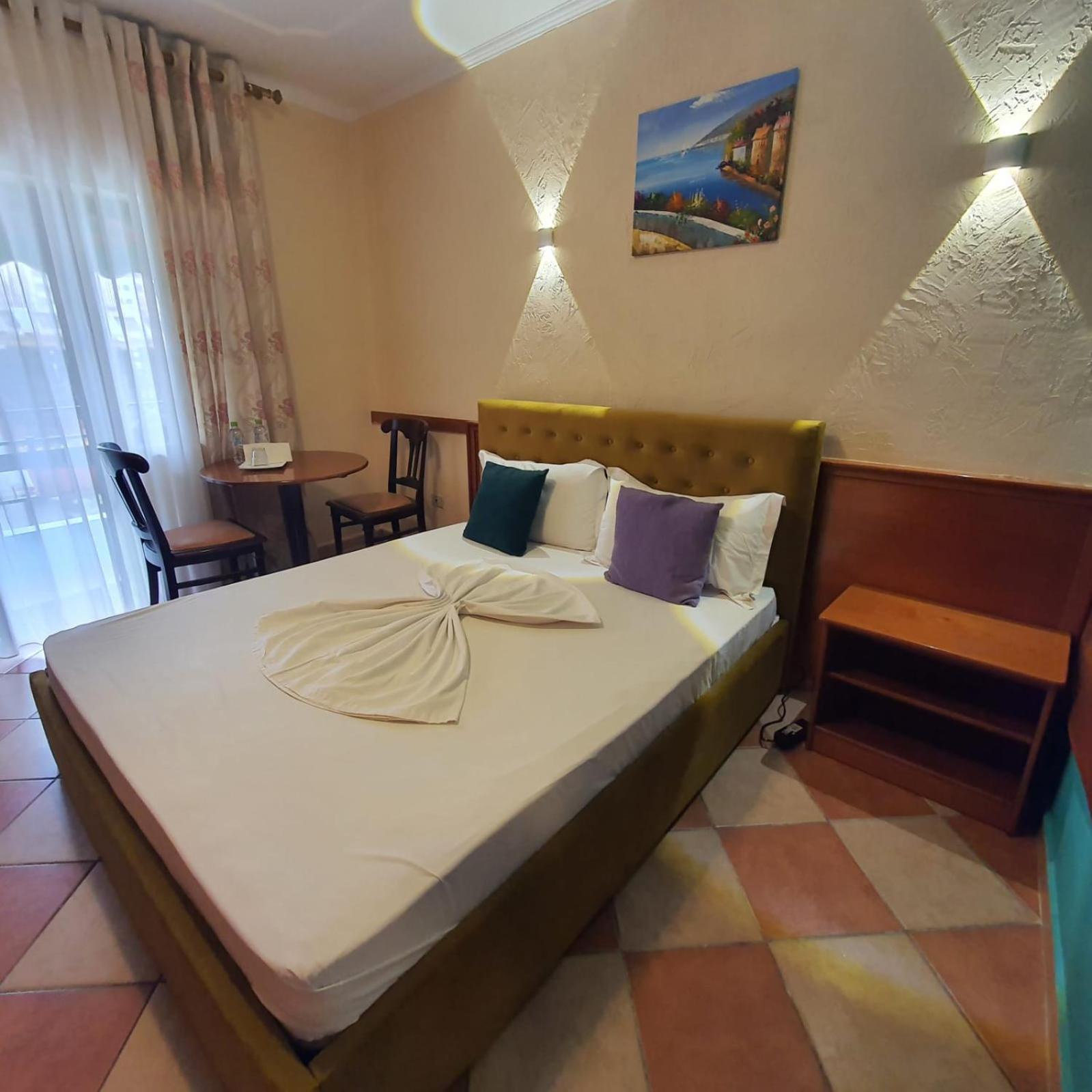 Quick Stop Hotel Tirana Bagian luar foto