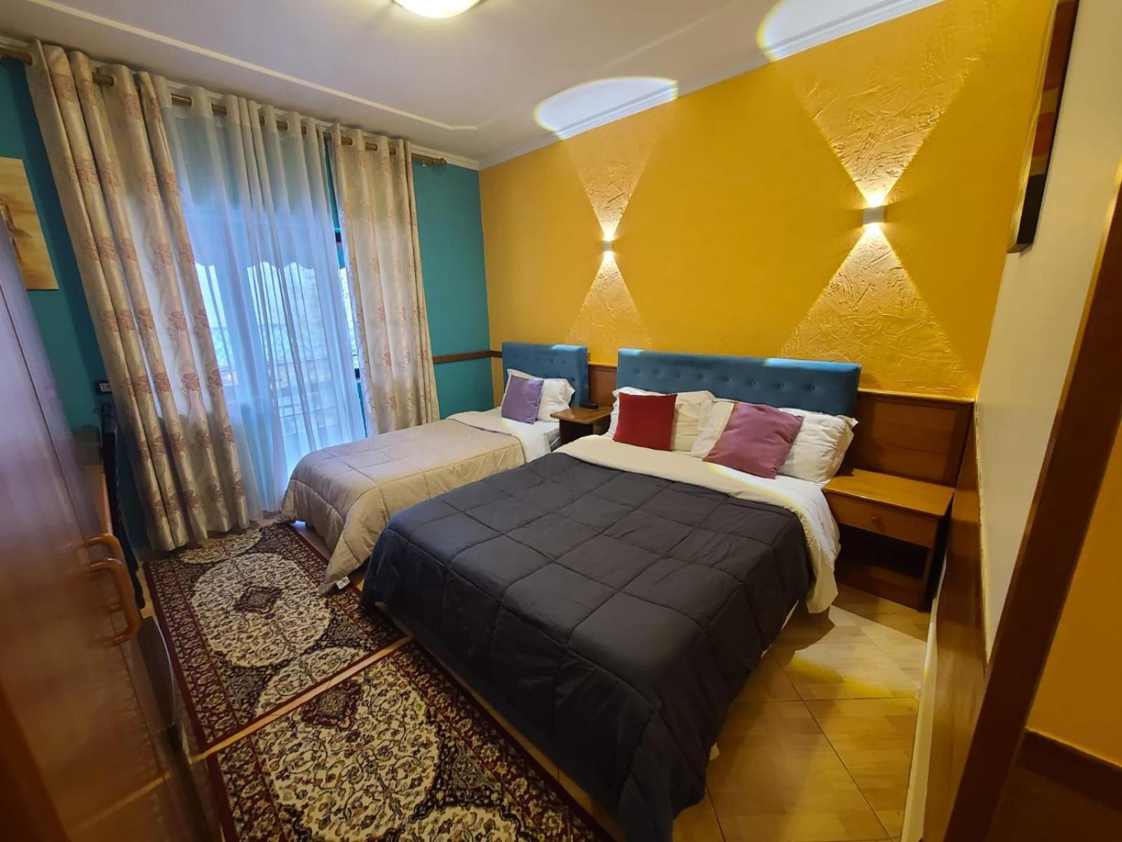 Quick Stop Hotel Tirana Bagian luar foto