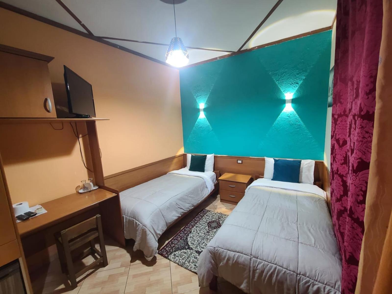 Quick Stop Hotel Tirana Bagian luar foto